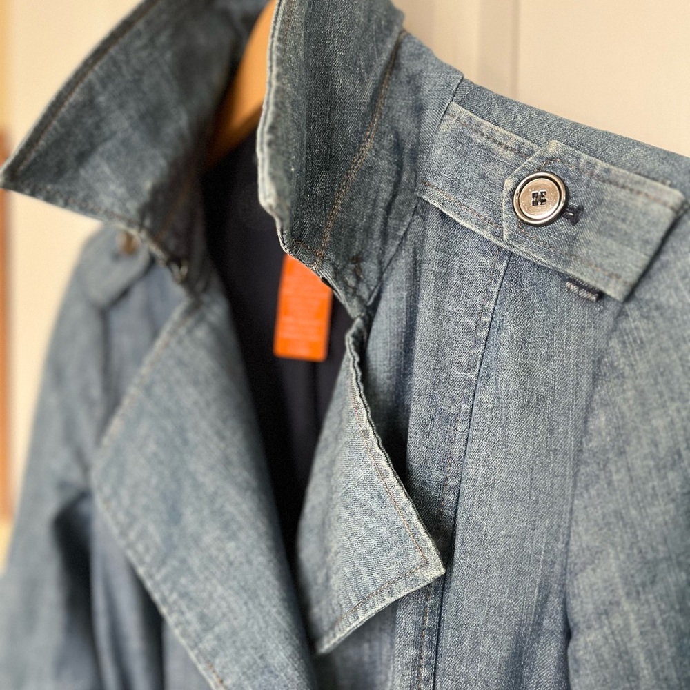 Casual chic Joe Fresh denim trench coat.  Lightweight with pockets. Size XS.